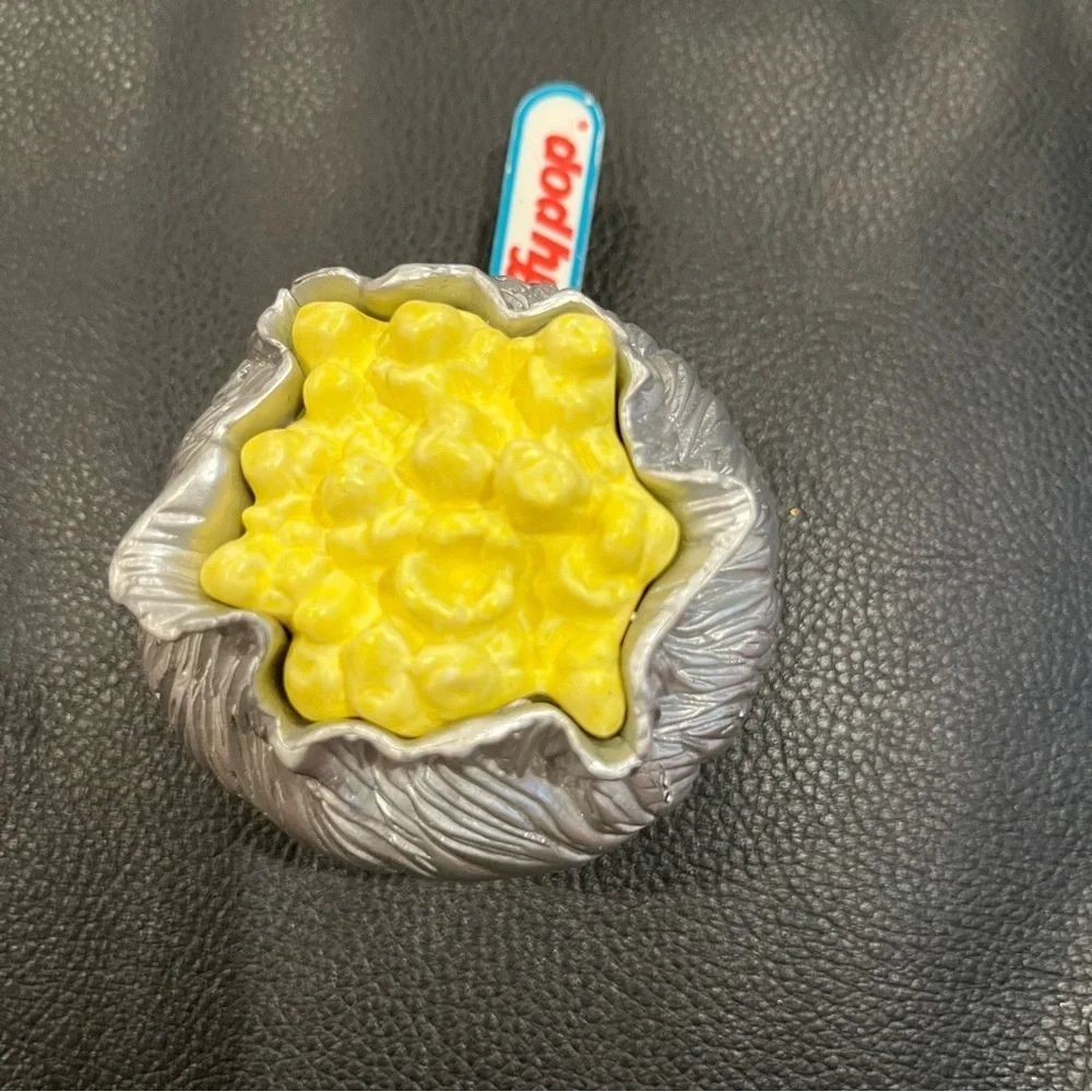American girl doll Julie Jiffy pop popcorn snack accessories